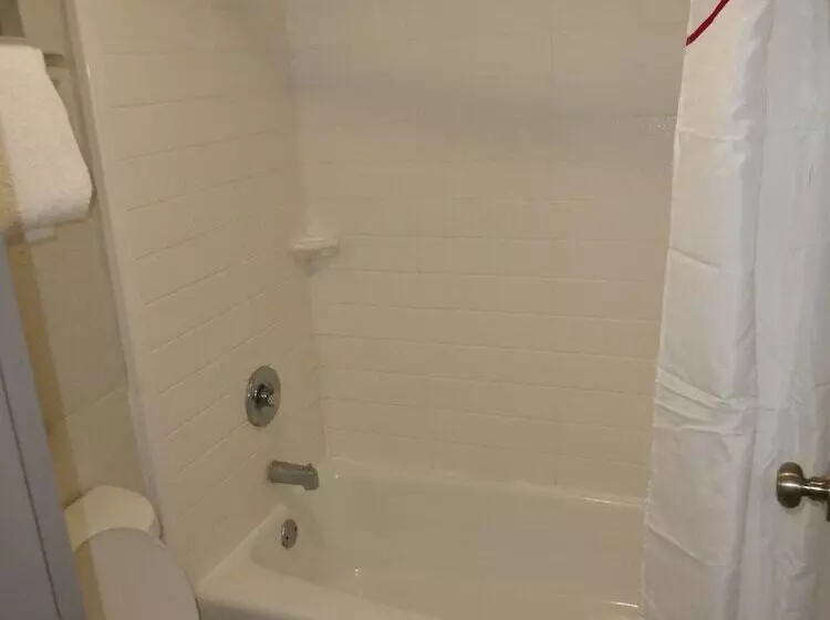 اتاق لوکس, Red Roof Inn Corpus Christi North  Near Downtown
