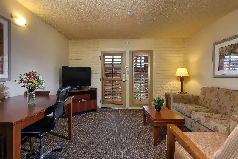 スイート, Doubletree Suites By Hilton Tucson Airport