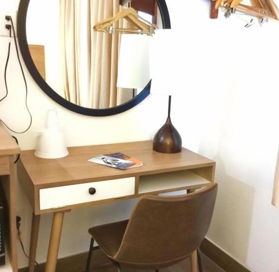 חדר סטנדרט מותאם לאדם עם מוגבלויות, Downtown San Diego Lodge