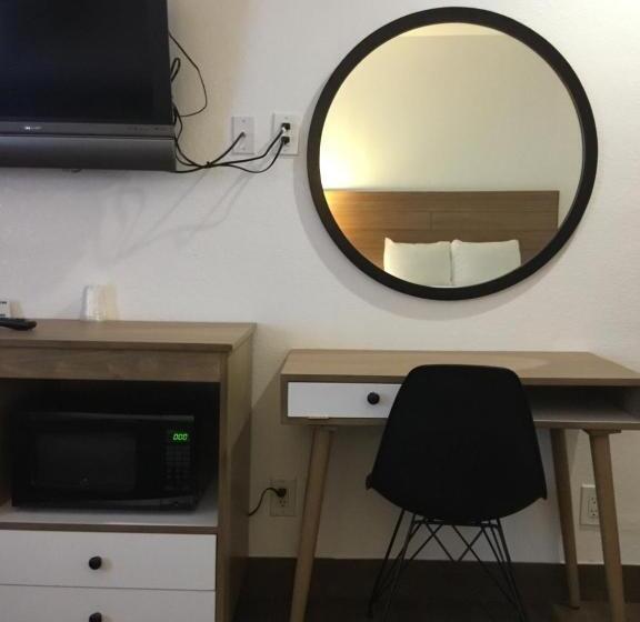 חדר סטנדרט מותאם לאדם עם מוגבלויות, Downtown San Diego Lodge