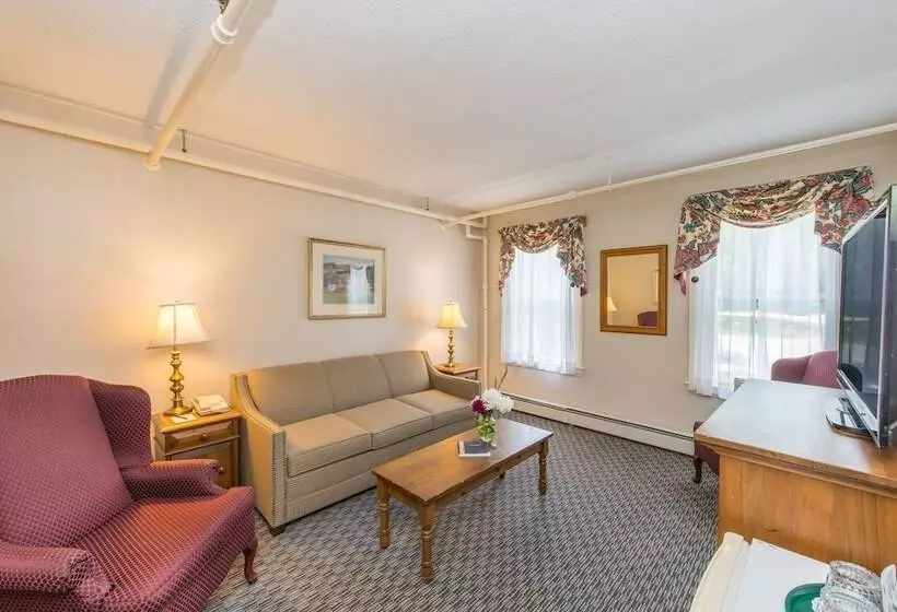 2 Bedroom Suite Mountain View, Eagle Mountain House And Golf Club