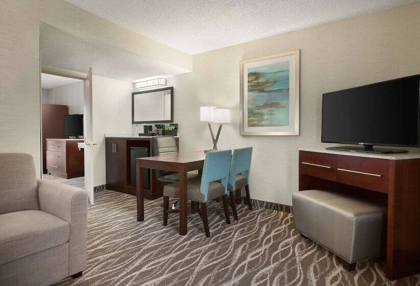 جناح لذوى الاحتياجات الخاصة, Embassy Suites By Hilton Lompoc Central Coast