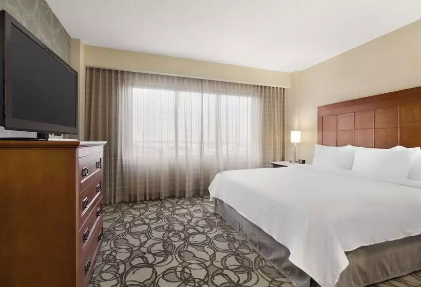 سوئیت برای معلولان, Embassy Suites By Hilton San Antonio Airport