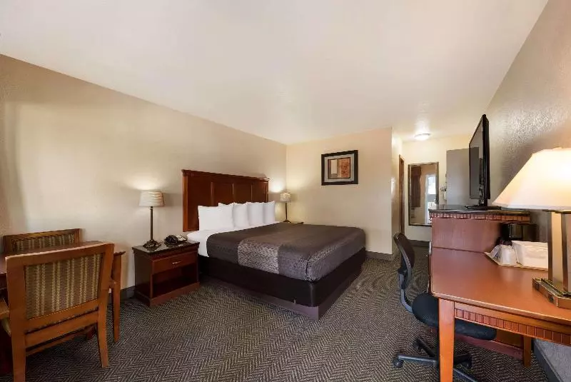 اتاق استاندارد با تخت بزرگ, Rodeway Inn South San Francisco Airport