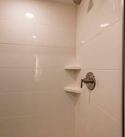 デラックスルーム, The English Inn Of Charlottesville