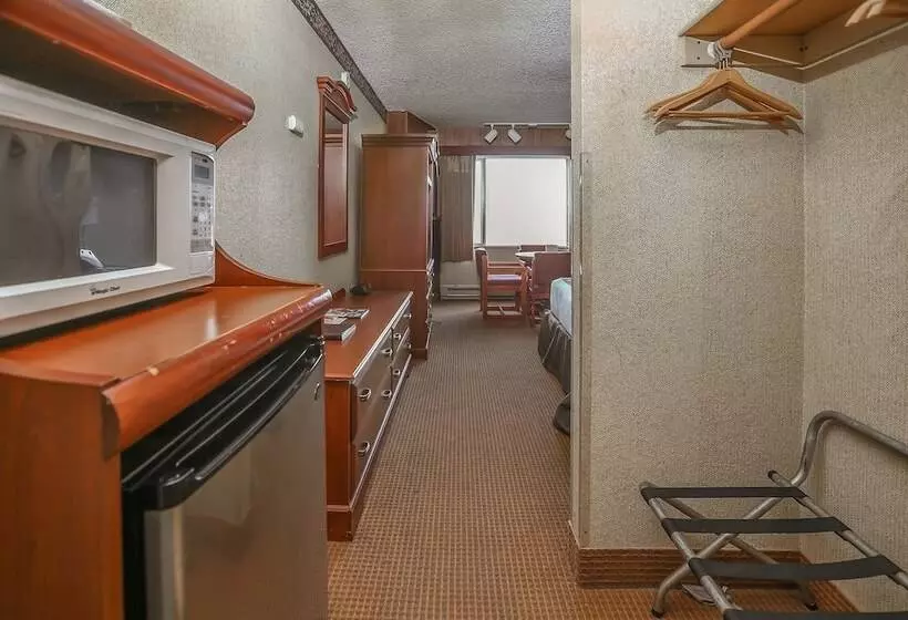 اتاق استاندارد با 2 تخت دوبل, Ebb Tide Oceanfront Inn