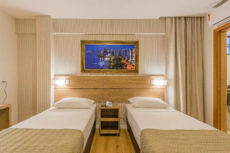 اتاق سوپریور, Eden Roc Inn & Suites Near The Maingate
