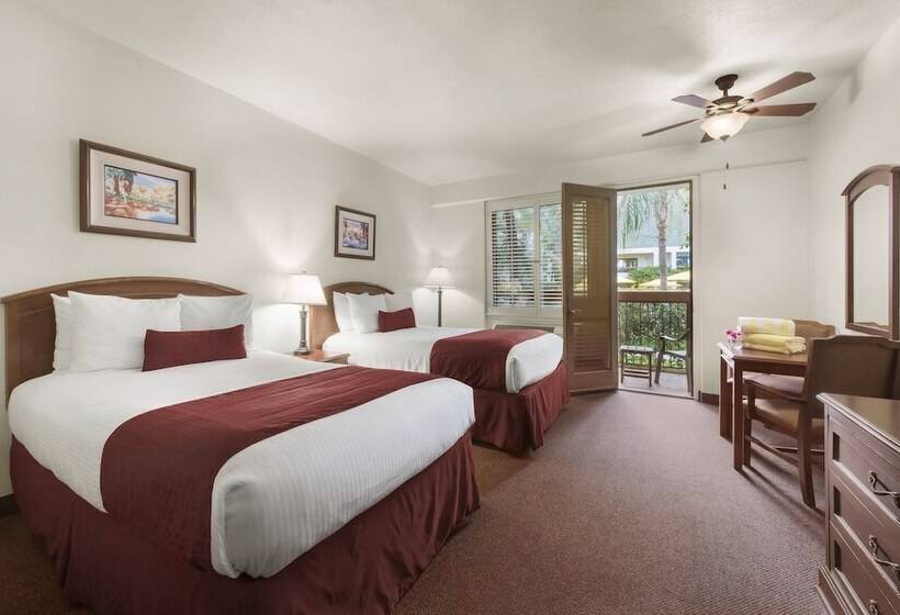 ２ダブルベッドのスタンダードルーム, Palm Mountain Resort & Spa