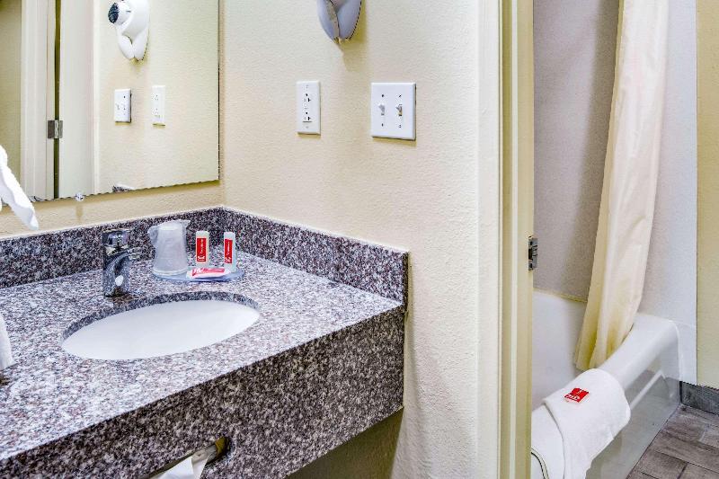 غرفة قياسية لذوى الاحتياجات الخاصة, Baymont Inn & Suites Florence By Wyndham