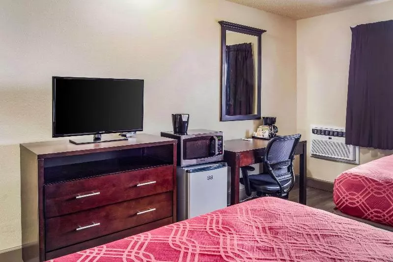 اتاق استاندارد برای معلولان, Baymont Inn & Suites Florence By Wyndham