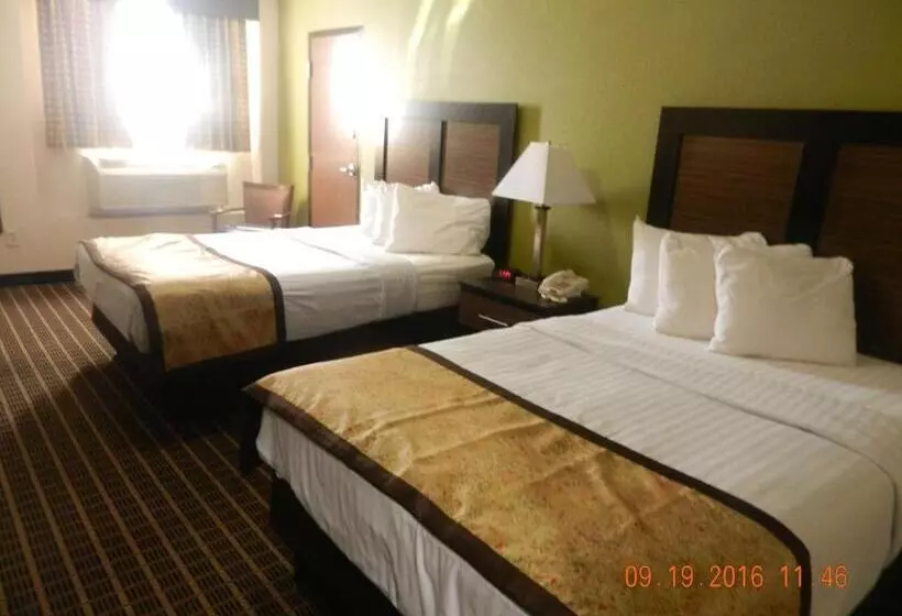 スイート, Best Western Adena Inn