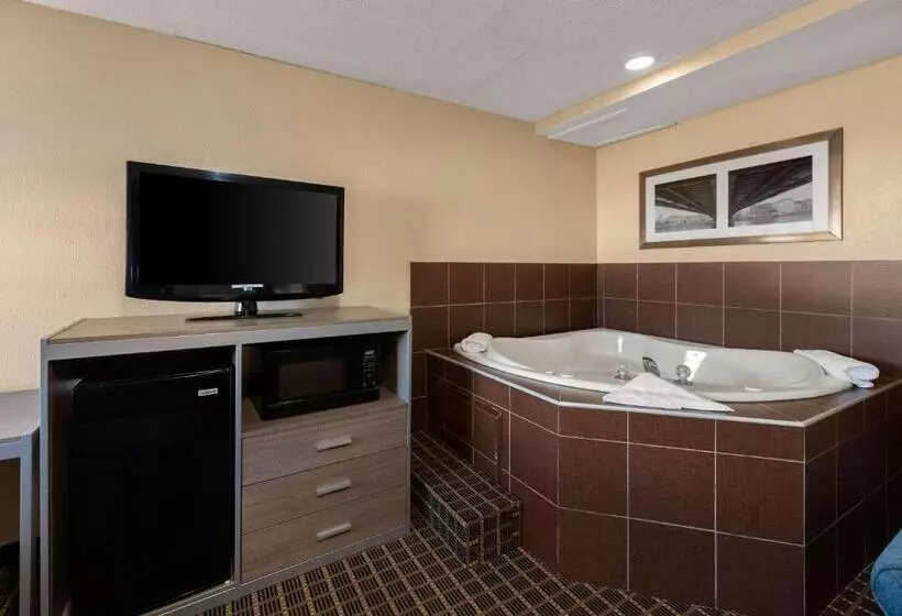 スイート, Best Western Adena Inn