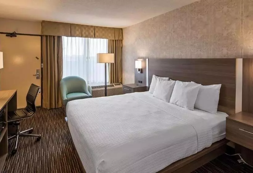 キングサイズベッドのスタンダードルーム, Best Western Mill River Manor
