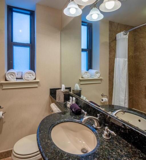 Стандартный Номер Кровать Кинг, Collegian Hotel & Suites, Trademark Collection By Wyndham