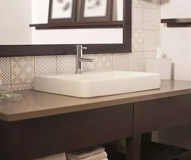 2ダブルベッドのスタンダードルーム, Country Inn & Suites By Radisson, Grand Prairiedfwarlington, Tx