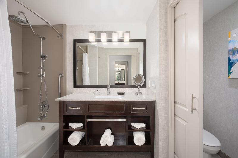 Номер Executive Кровать Кинг, Crowne Plaza Costa Mesa Orange County, An Ihg