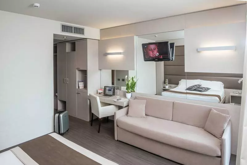 اتاق استاندارد برای معلولان, Crowne Plaza Costa Mesa Orange County, An Ihg