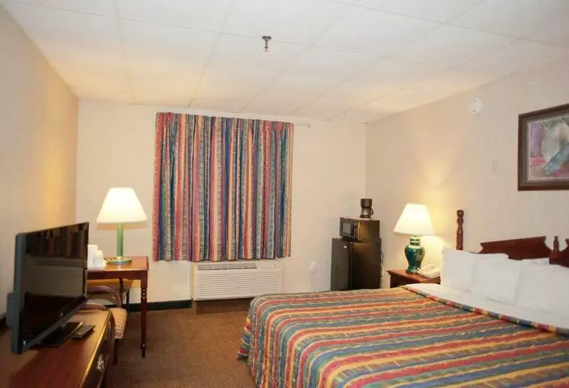 キングサイズベッドのスタンダードルーム, Days Inn By Wyndham Parsippany