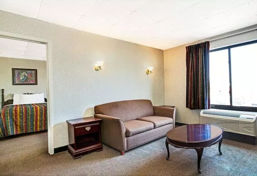 スイート, Days Inn By Wyndham Parsippany
