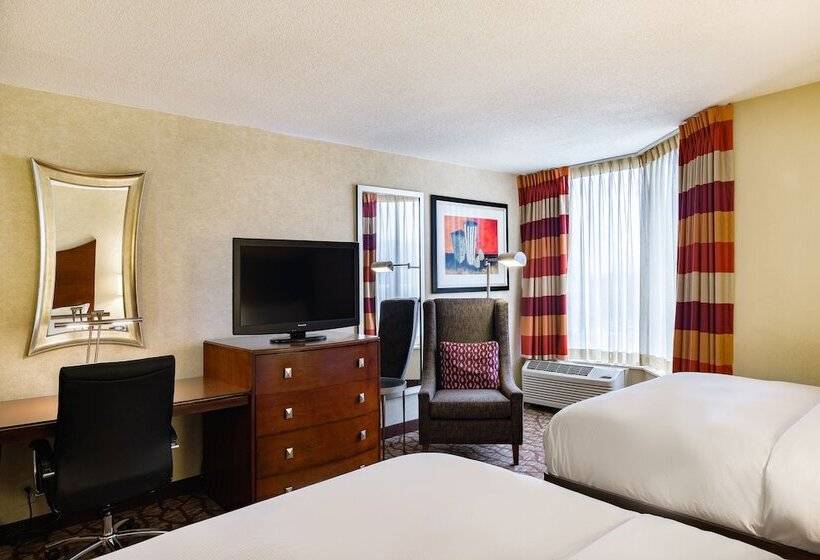 带2个双人床的标准工作室, Doubletree By Hilton Hotel Johnson City