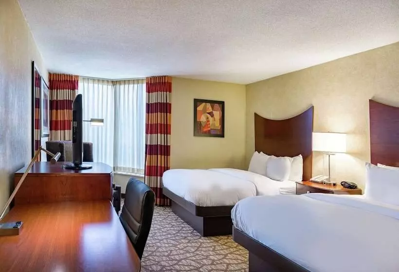 ２ダブルベッドのスタンダードルーム, Doubletree By Hilton Hotel Johnson City