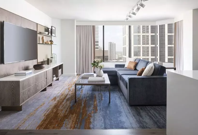 آپارتمان 1 خوابه, Four Seasons Hotel Houston