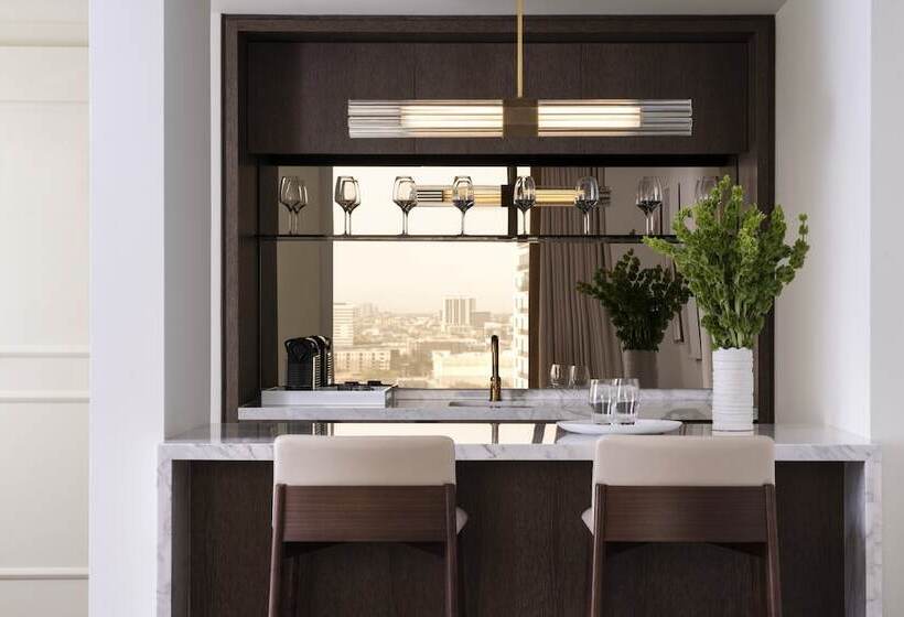 身障者適用スイートルーム, Four Seasons Hotel Houston