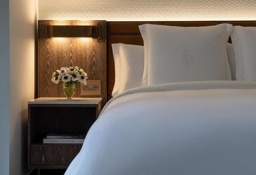 Номер Премиум, Four Seasons Hotel Houston