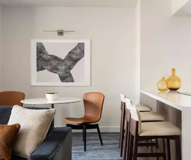 آپارتمان 1 خوابه, Four Seasons Hotel Houston