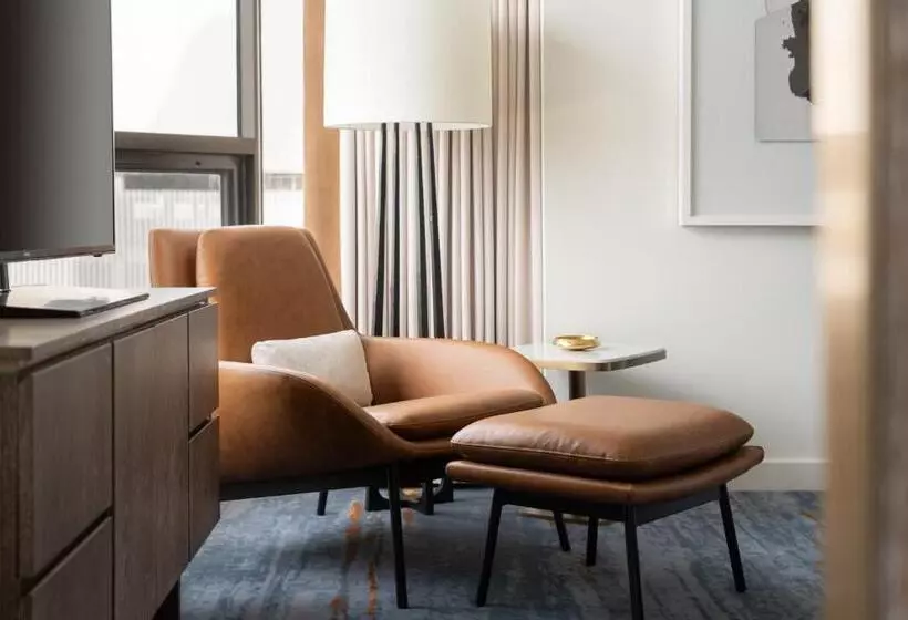 اتاق استاندارد با تخت بزرگ, Four Seasons Hotel Houston