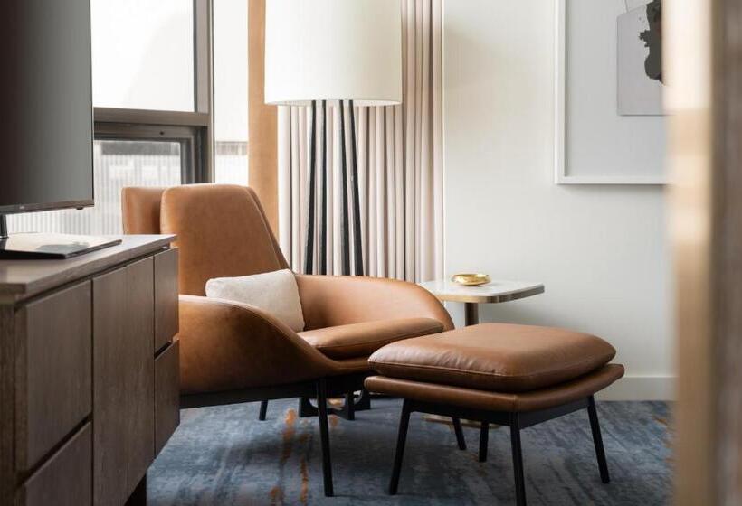 Люкс Адаптированный для Инвалидов, Four Seasons Hotel Houston