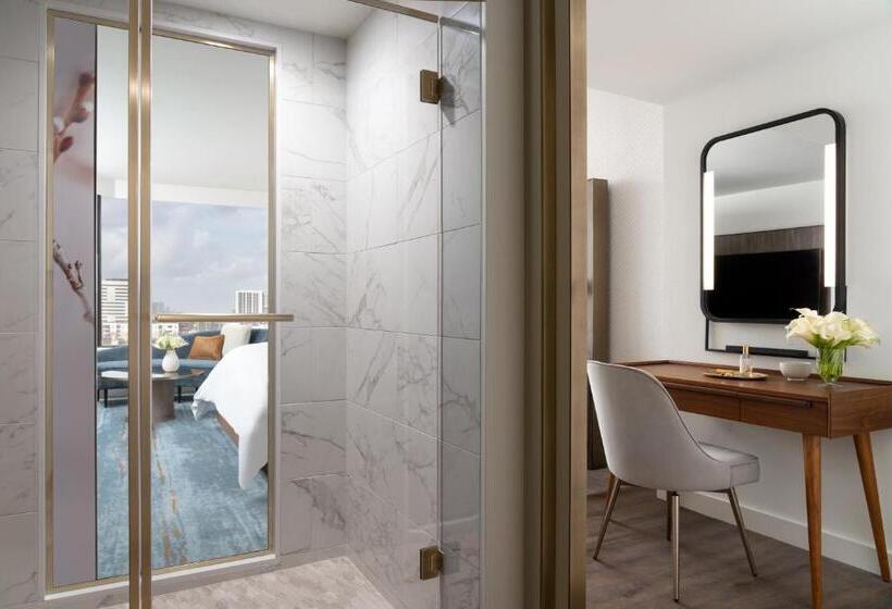 身障者適用スイートルーム, Four Seasons Hotel Houston