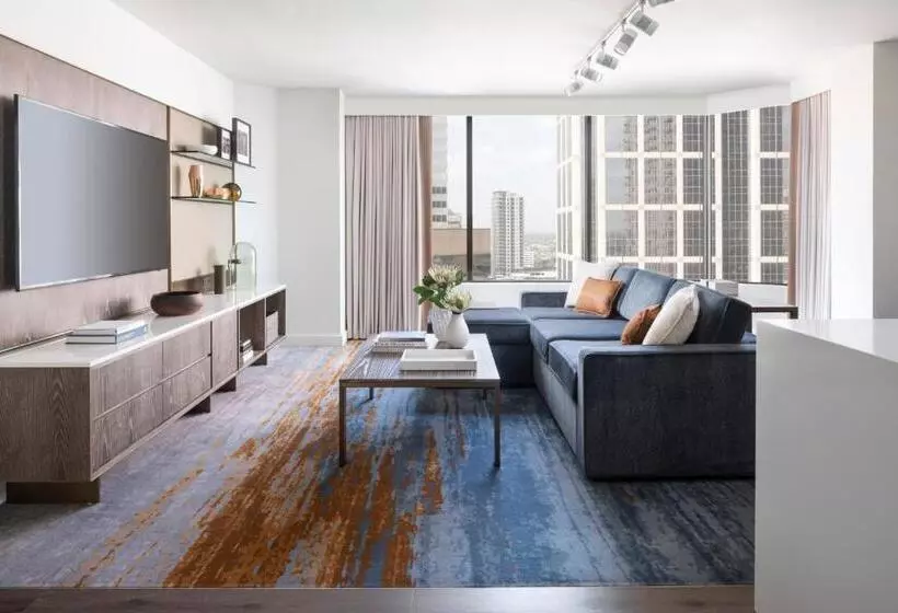 سوئیت مدیریتی 2 خوابه, Four Seasons Hotel Houston