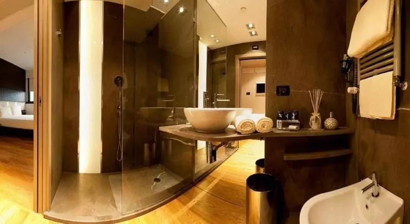 سوییت اجرایی, Four Seasons Hotel Houston