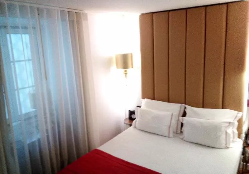 سوئیت با تخت بزرگ, Four Seasons Hotel Houston