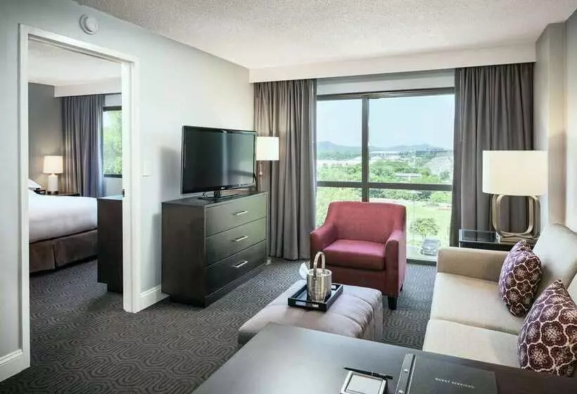 スイート, Hilton Brentwood/nashville Suites