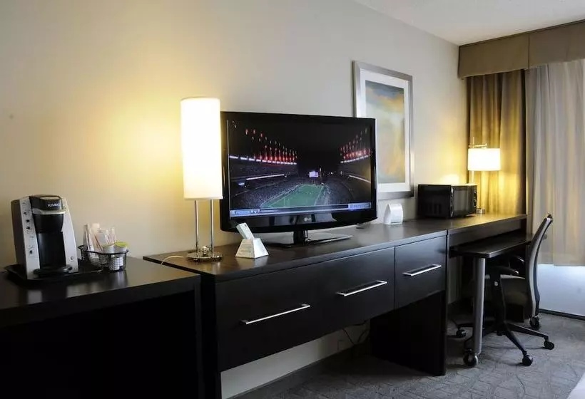 スイート, Holiday Inn Columbia East Jessup, An Ihg