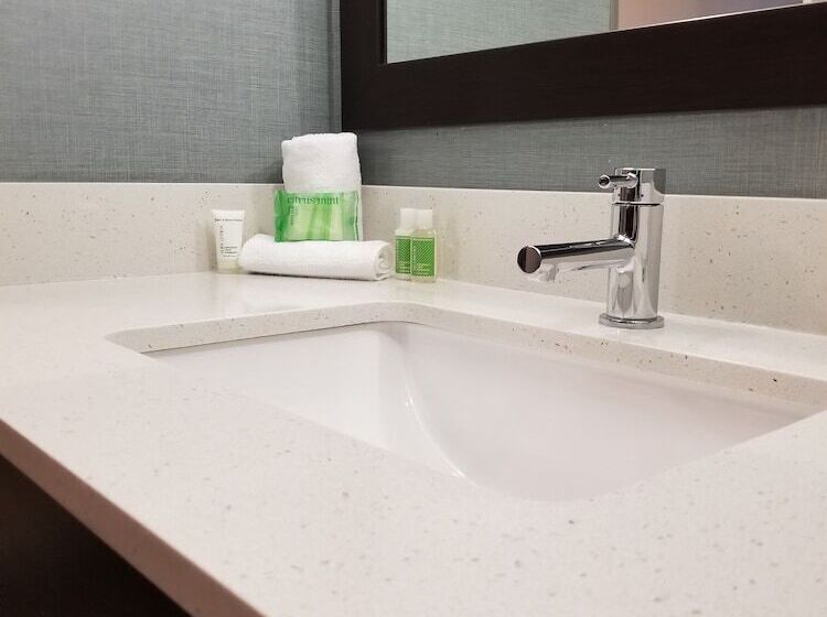 Номер Стандарт 2 Двуспальные Кровати, Holiday Inn Youngstown South   Boardman, An Ihg