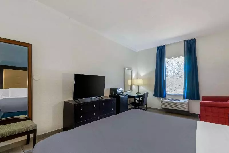 身障者適用スタンダードルーム, Holiday Inn Youngstown South Boardman, An Ihg