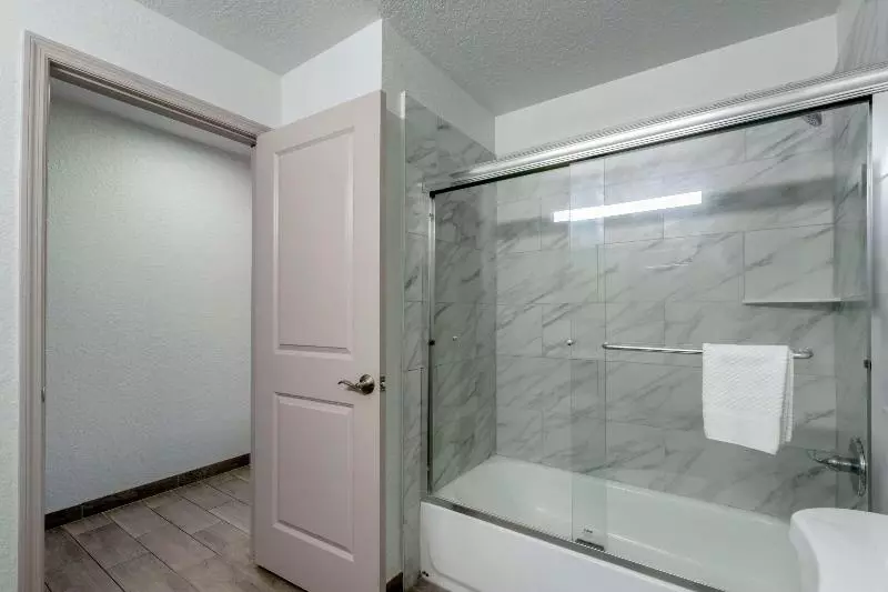 身障者適用スタンダードルーム, Holiday Inn Youngstown South Boardman, An Ihg