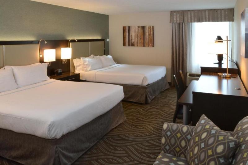 身障者適用スタンダードルーム, Holiday Inn Youngstown South   Boardman, An Ihg