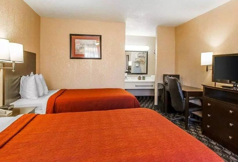 Standard-huone 2 Parivuodetta, Quality Inn Ada Near University