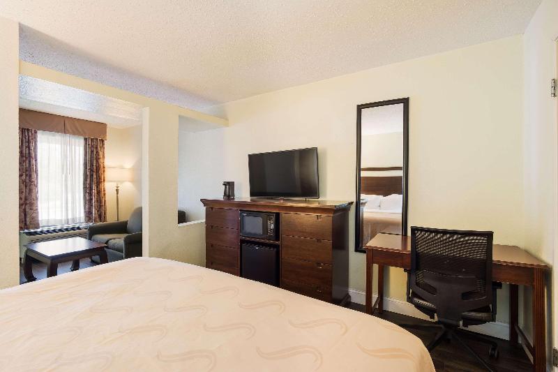 جناح سرير كينج, Quality Inn & Suites Conference Center Statesboro Historic District