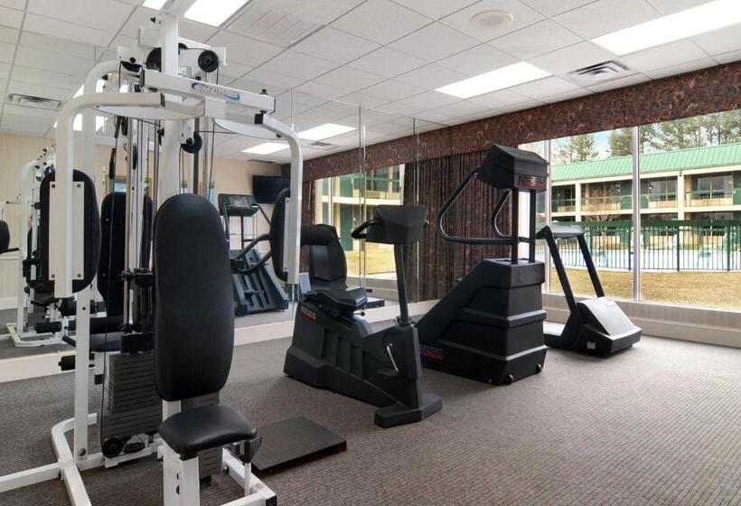 חדר סטנדרט שתי מיטות זוגיות, Ramada By Wyndham & Suites Warner Robins