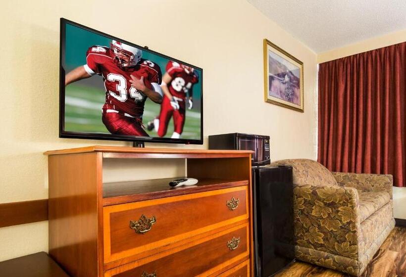 キングサイズベッドのスーペリアルーム, Red Roof Winchester   Lexington East