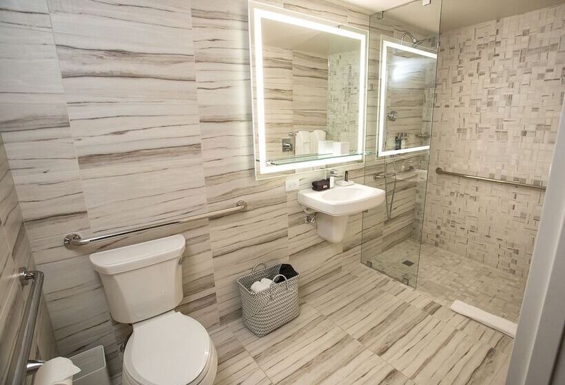 غرفة قياسية, The Fredonia