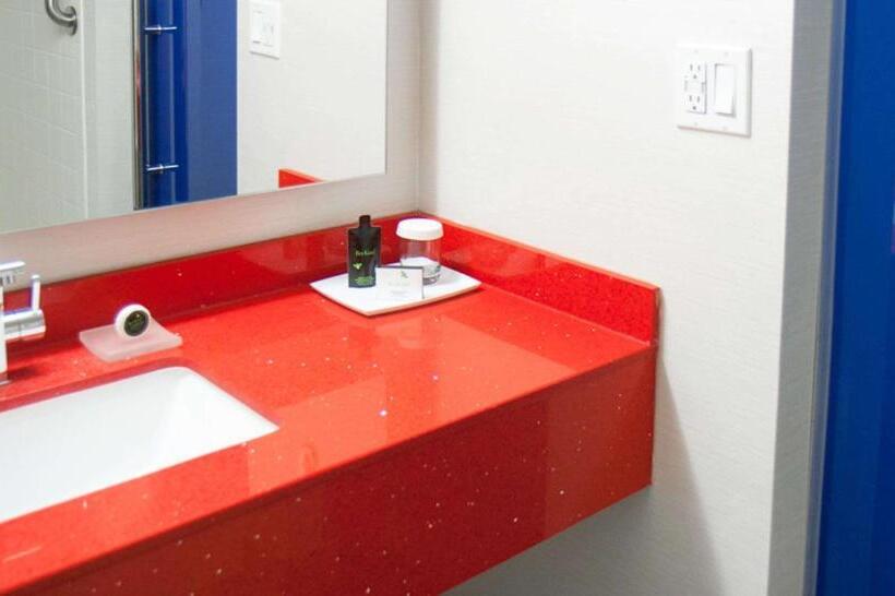 חדר סטנדרט שתי מיטות זוגיות, The Rushmore Hotel & Suites; Bw Premier Collection