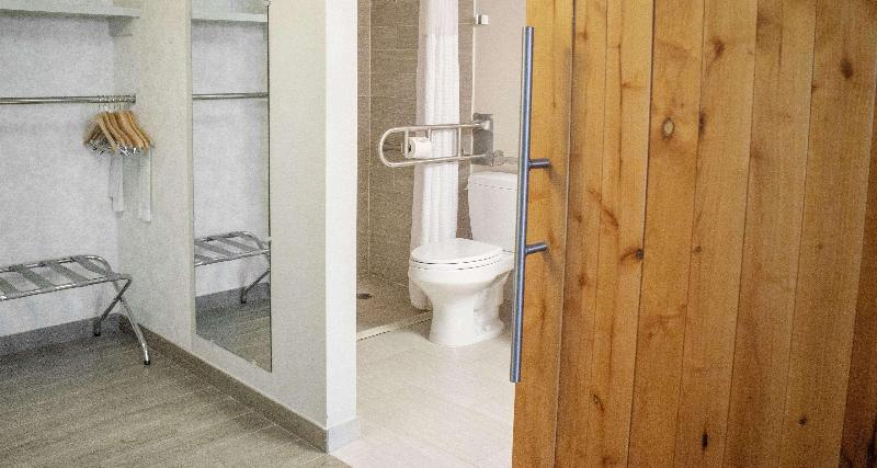 Стандартный Номер Кровать Кинг, The Rushmore Hotel & Suites; Bw Premier Collection