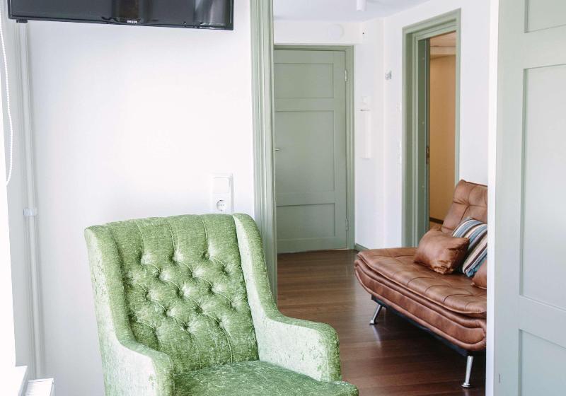 מיטת קינג בסוויטה, Best Western Fairfax City