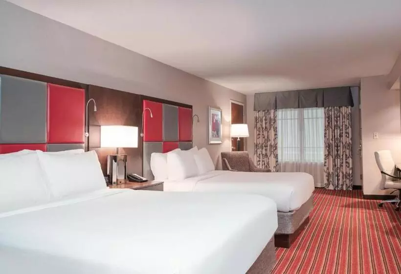 ２ダブルベッドのスタンダードルーム, Crowne Plaza Indianapolis Dwtn Union Stn, An Ihg